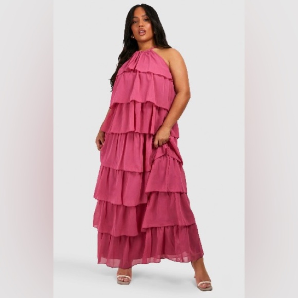 PLUS SIZE WOVEN TIERED MAXI DRESS